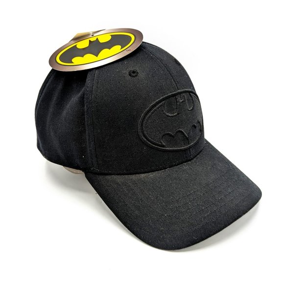 DC Other - NWT Men's DC Comics BATMAN All Black Embroidered Logo OS Snapback Baseball Cap